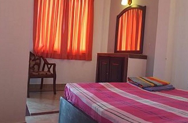 Flat 5 - Fully Furnished Air-conditioned One Bedroom Apartment in Dehiwala
