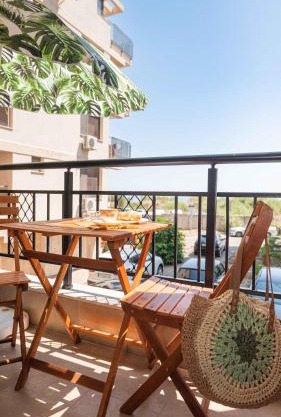 Flat Lora Pomorie