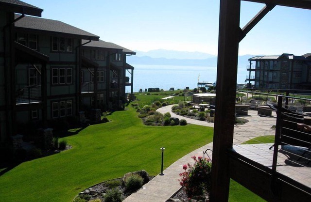 Flathead Waterfront 2BR/2BA Condo @ Waterside