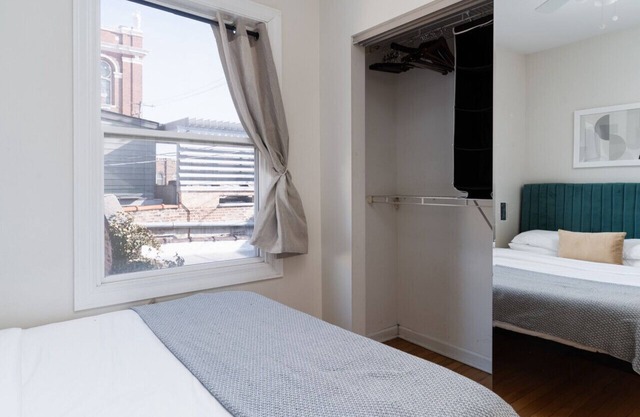 Flexhome Bucktown 2BR C1