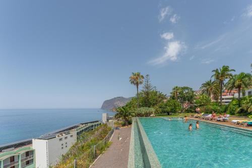 FLH Funchal Seaside at Acqua Residences