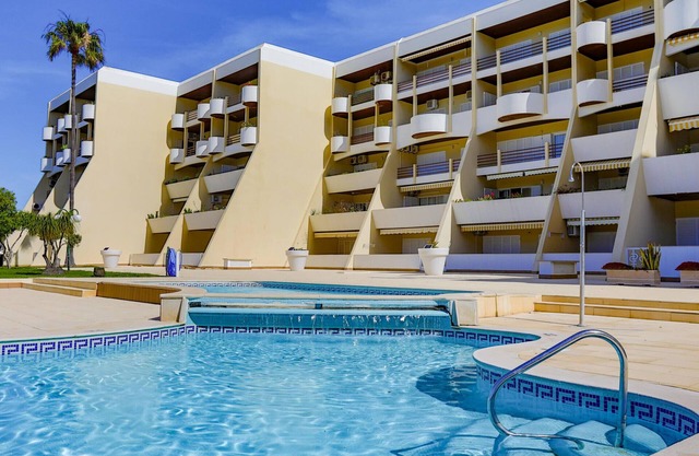 FLH Galé Sea View Apartment