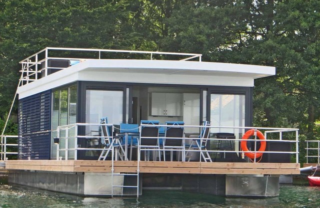 Floating 44 in Xanten - Boot 2 - Floating 44 Komfortable Hausboote bei Xanten mit Tollem Seeblick