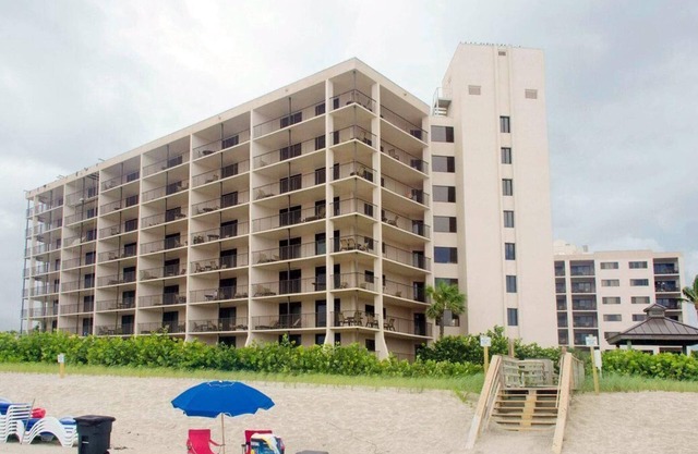 Florida Beach Escape at Jensen Beach