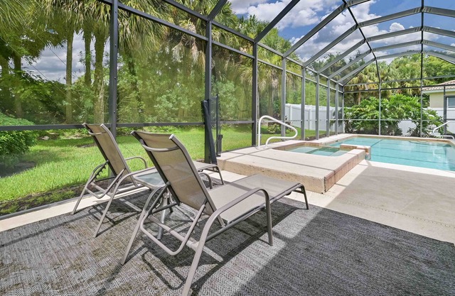 Florida pool-home getaway in Timber Ridge of Gateway!