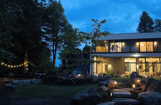 forest chalet Nideli| 4 ensuite bedrooms | SPA & Sauna | cozy backyard & bonfire