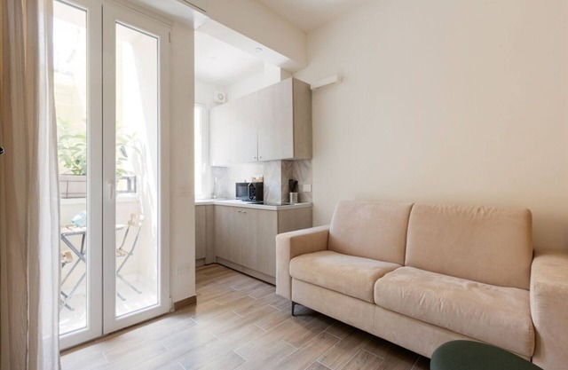 Forlanini M4 Modern Studio Apartment with Balcony