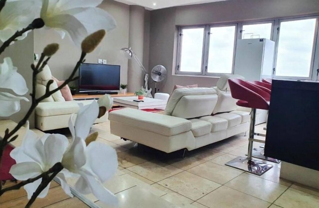 Franklin Luxury Apartment