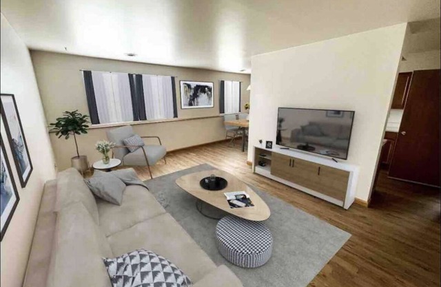 Free parking - Pet Friendly