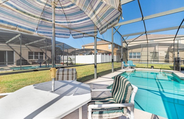 FREE POOL HEAT Delightful 6BR Villa With Private Pool