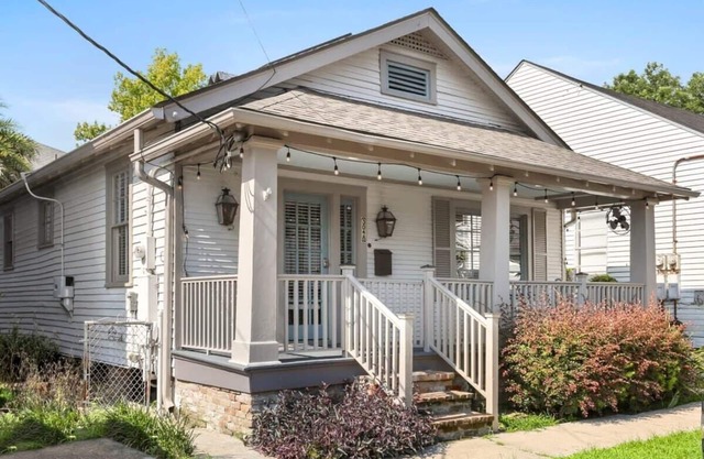 Freestanding, Bayou St John Luxury cottage!