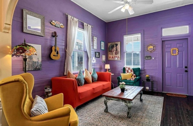 FRIENDLY House - 2/2 walkable to all of Ybor