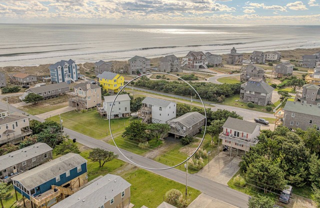 Frisco Beach House! Fall Surf Fishing! 10% discounts, Ramp 49 access close by!