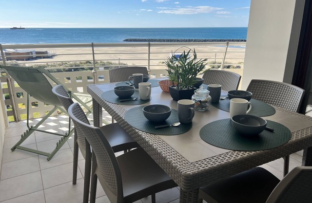 Front de Mer, Magnificent 6-person apartment.