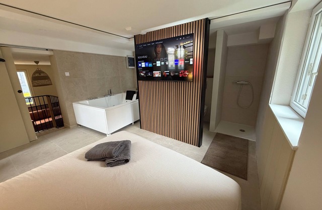🏡 Fully-equipped cocooning apartment (KINGSIZE whirlpool bath)