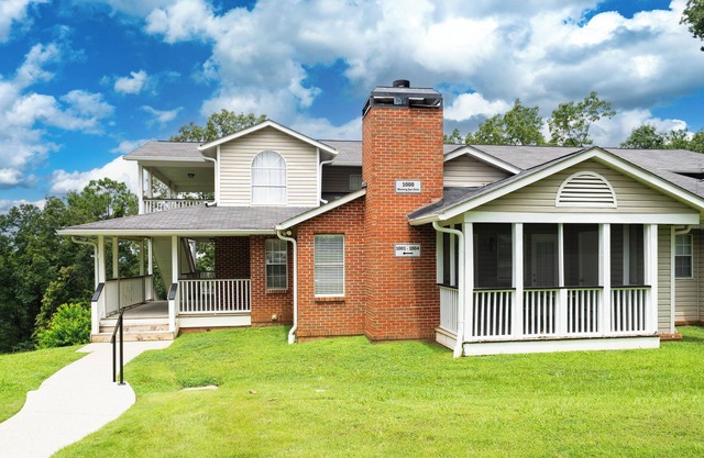 Fully Furnished 2BR/2BA Condo off Hwy 280/Free Onsite Parking