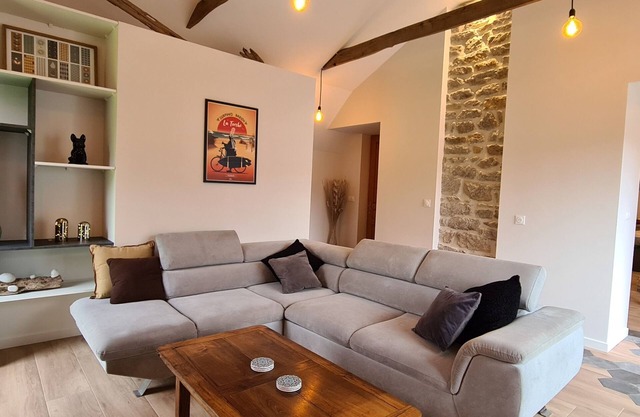 Fully renovated house, garden & terrace 5mn from the beach, underfloor heating