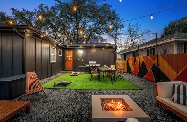 Fun-Filled Backyard:Firepit-Grill-Games-Good Vibes