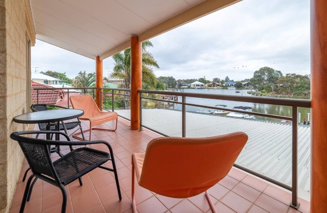 Funland, Family Home On The Canals Mandurah