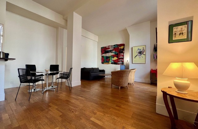 Furnished 2-room apartment Paris, Marais