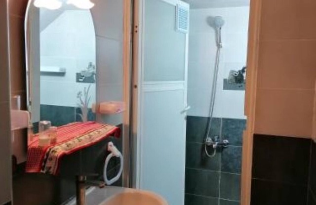 Furnished apartment with 2 bedrooms, kitchen, bathroom and living room