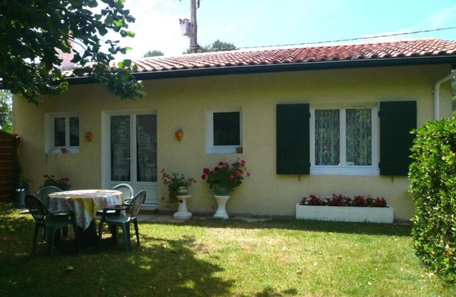 Gîte Aureilhan, 3 pièces, 4 personnes - FR-1-360-297