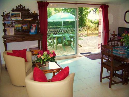 Gîte authentique avec terrasse, jardin clos et wifi à La Garnache - FR-1-426-140