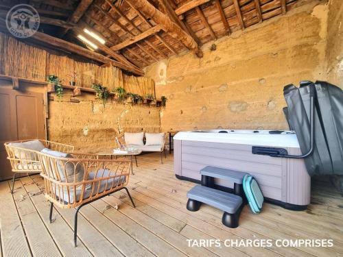 Gîte Champêtre avec Spa et Activités Intrigantes - FR-1-496-310
