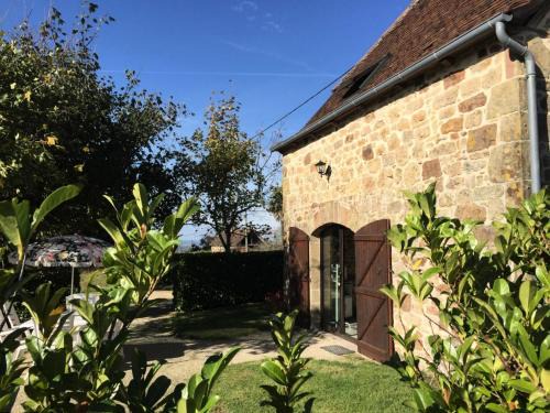 Gîte de France à Puy-d'Arnac 3 épis - Gîte de France 4 personnes MAE-9864