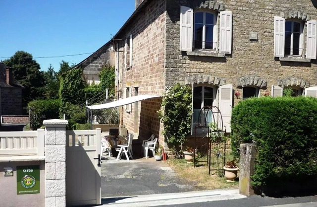 Gîte de France in Vars-sur-Roseix 3 ears - Gîte de France 9 people