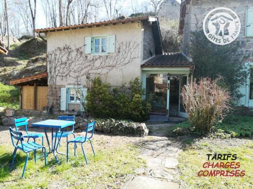 Gîte en Pierre 8 Pers avec Cheminée et Animaux Acceptés - FR-1-496-10