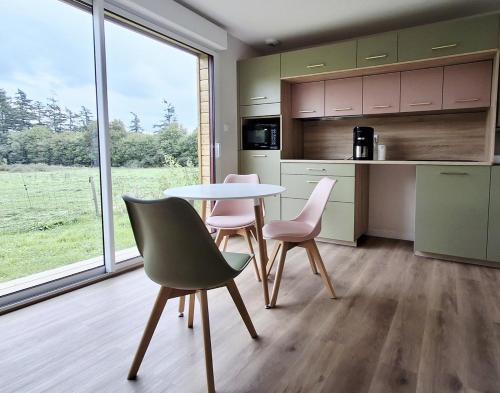 Gîte et chambre d'hôte pour 2 personnes dans Mon Savoureux Jardin