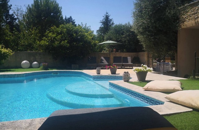 Gîte in Provence swimming pool Mas de charme
