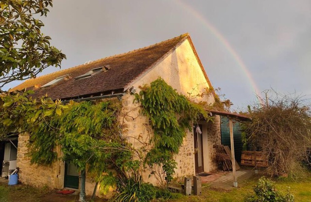Gîte indépendant avec grand parking extérieur