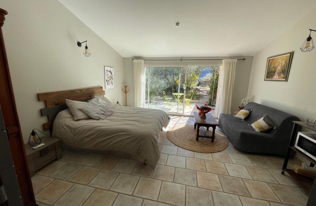 Gîte La maison dans l'Olivette