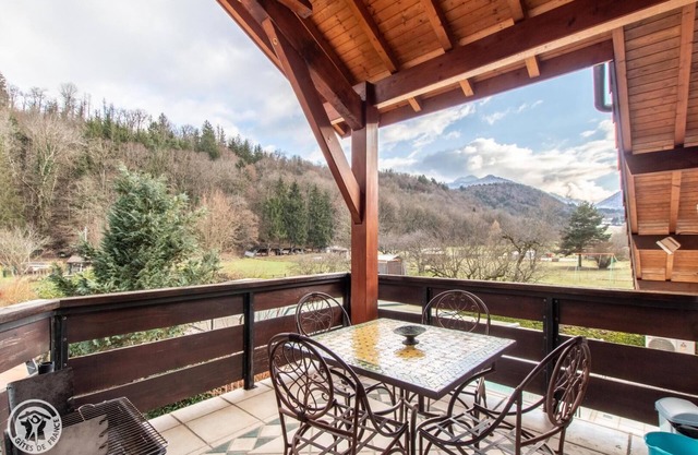 Gîte Lake Annecy 07 L'Arcalod