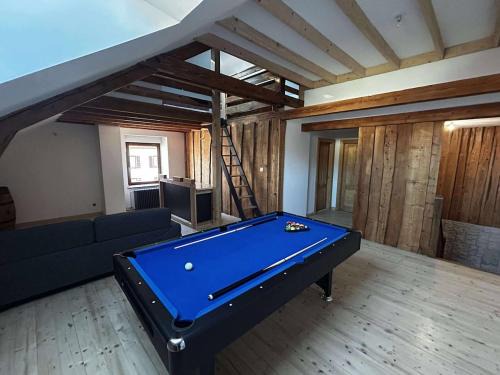 Gîte Les Hirondelles 14 pers gitesdes2vallees