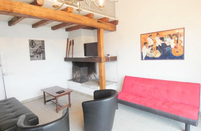 Gîte Orist, 4 pièces, 6 personnes - FR-1-360-354