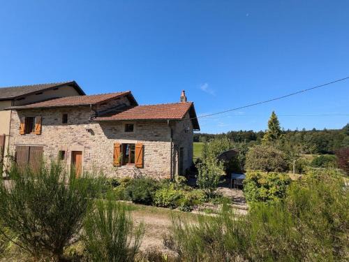 Gîte paisible avec jardin et possibilité d'animaux à Gruey-lès-Surance - FR-1-589-814