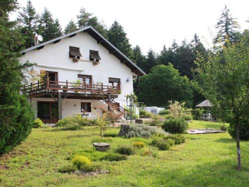 Gîte Paisible au Cœur de la Forêt, Idéal pour 4 Pers avec Terrasse, Jardin et Activités Nature - FR-1-589-322