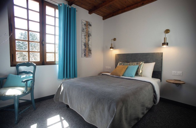 Gîte & SPA for 2 to 30 people in Provence verte