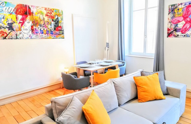 Gîte "Street'Art" - Center Parc 20 Minutes Away