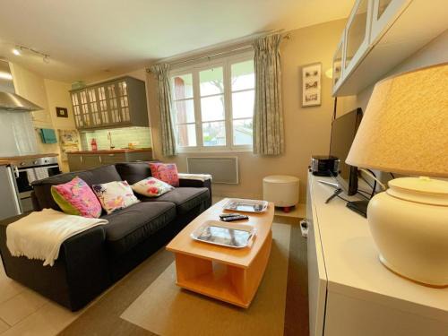 Gîte tout inclus avec jardin privatif, proche centre Richelieu et châteaux de la Loire - FR-1-381-565