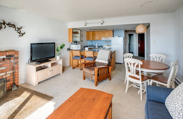 G673 1 Bedroom 3rd floor No cleaning fees