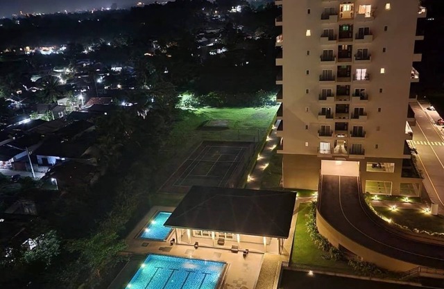 Galle Holiday Home Rental - 3BR, Fast Internet, Pool, Gym, Tennis, Beach House