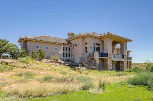 Game Room and Deck Group Getaway in New Mexico!