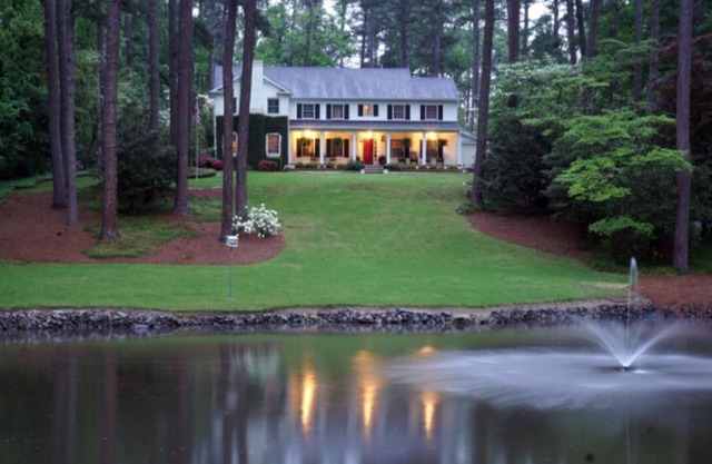GATED 5 BR HOUSE ON 3 ACRES 2.5 MILES FROM MASTERS GOLF TOURNAMENT