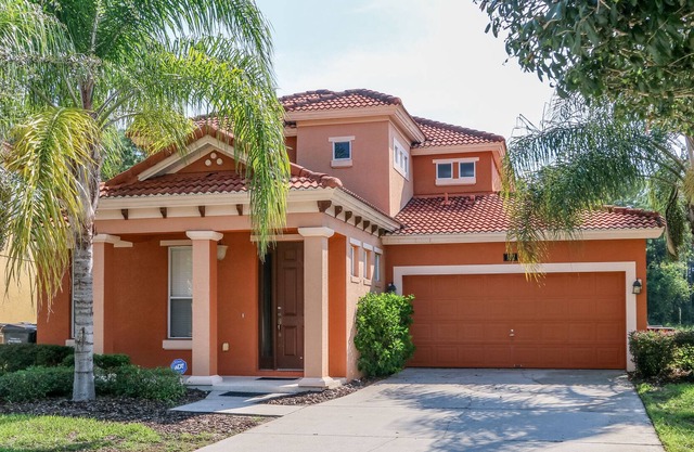 Gated, Private Villa with Pool, Games Room, Water Views