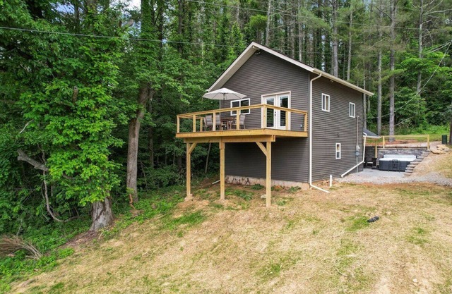 Gayles - Lakeview Cottage