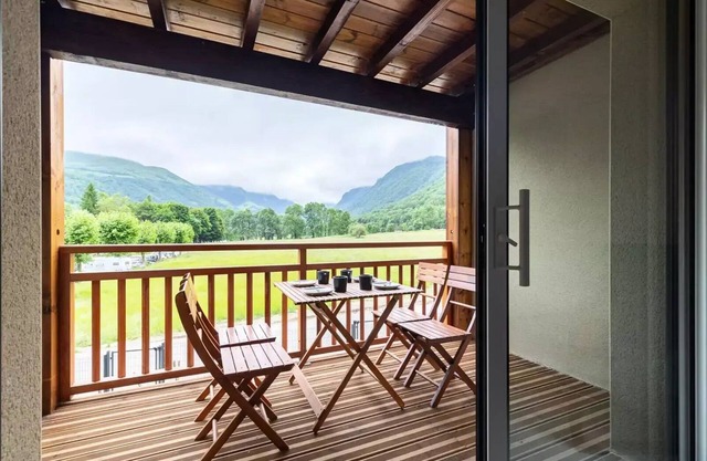 Genos Apartment 4 persons Near lake